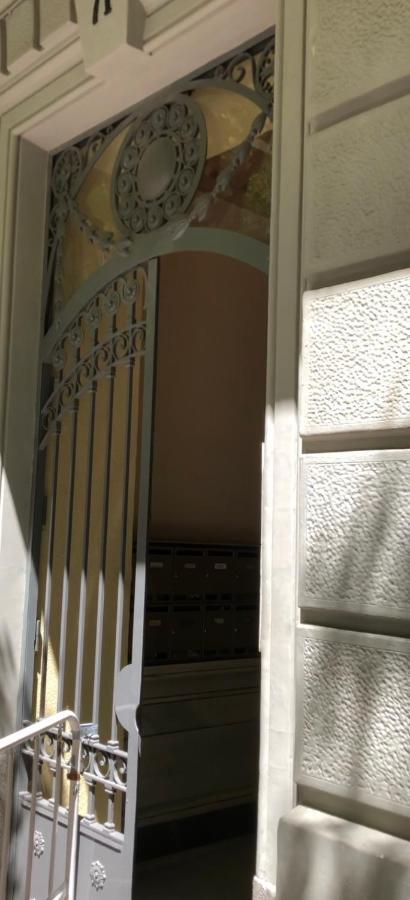 Apartamento Retiro Y Serrano Hotell Madrid Exteriör bild