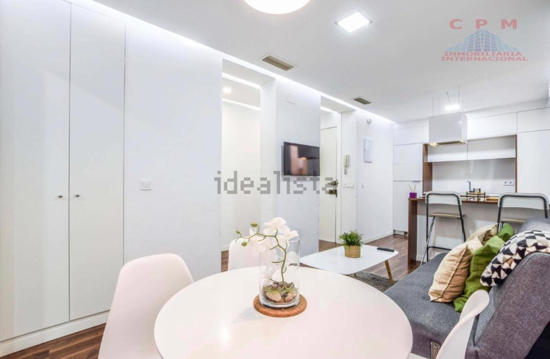 Apartamento Retiro Y Serrano Hotell Madrid Exteriör bild
